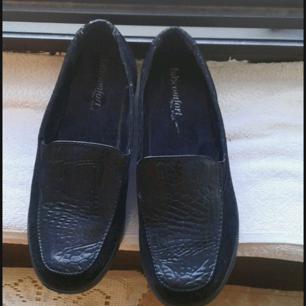 Ladies Fashionable Loafers(NWOT)